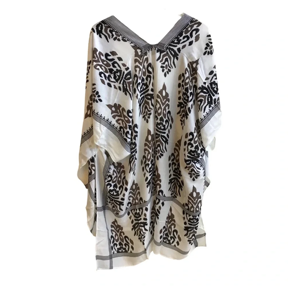 Steve Madden Black/White Damask Topper (NWT) (Size: OSFM) - Picture 4 of 12